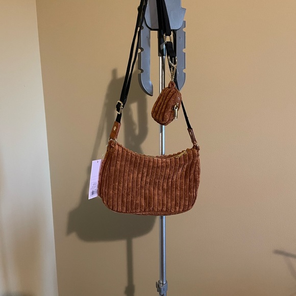 Wild Fable purse with included coin purse - Picture 5 of 5